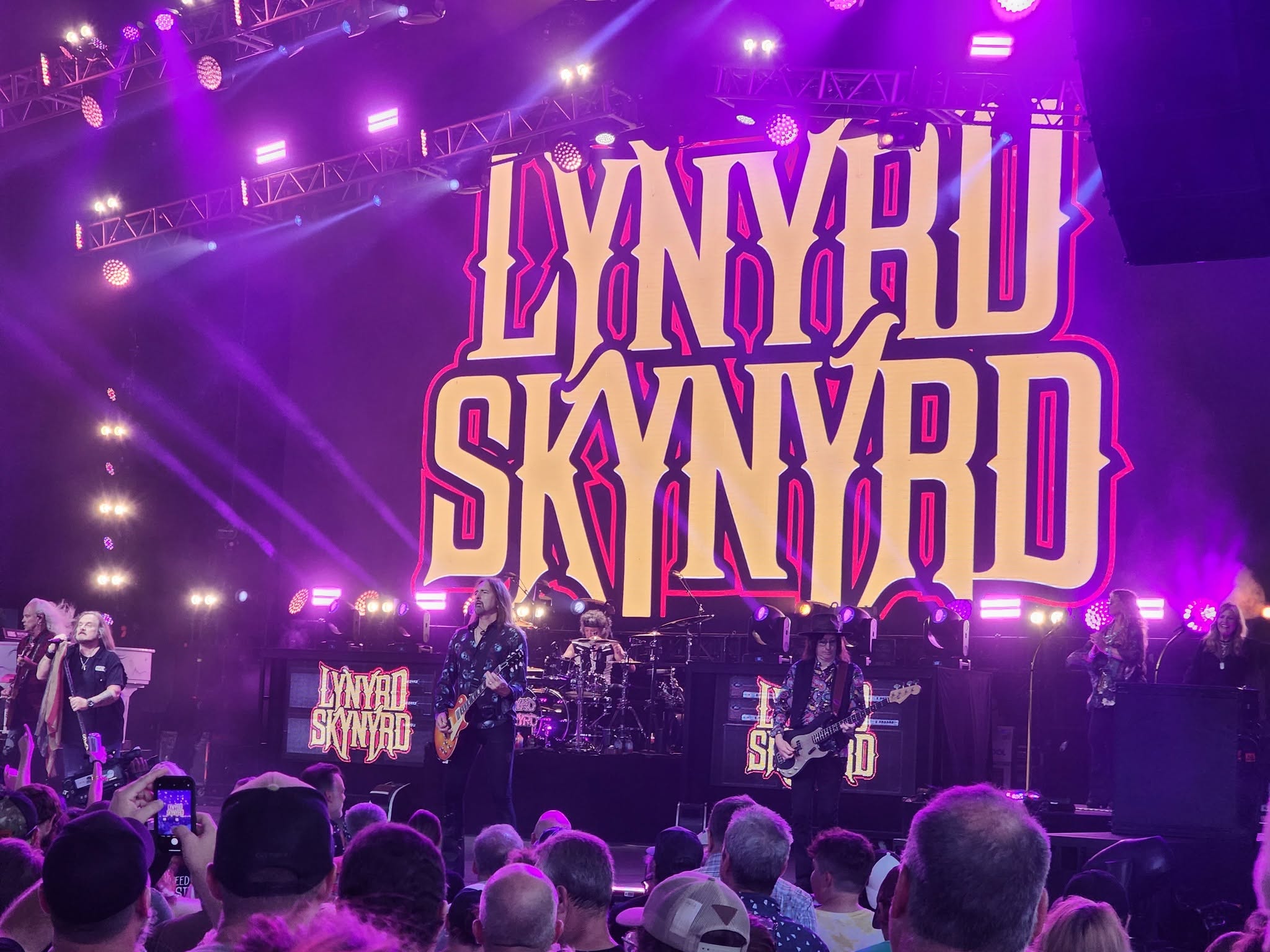 LynyrdSkynyrd1988-06-08CivicArenaPittsburghPA (8).jpg